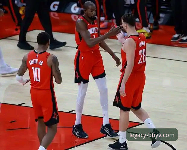 资深用户实战分享：从火箭大胜尼克斯看BTIYV苹果版旧版观赛体验